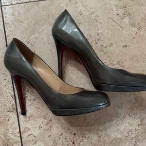 Elegant hunter green Women's Pumps